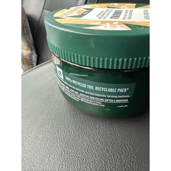 The Body Shop Almond Milk Body Scrub 240ml 8.2oz - Picture 6 of 6